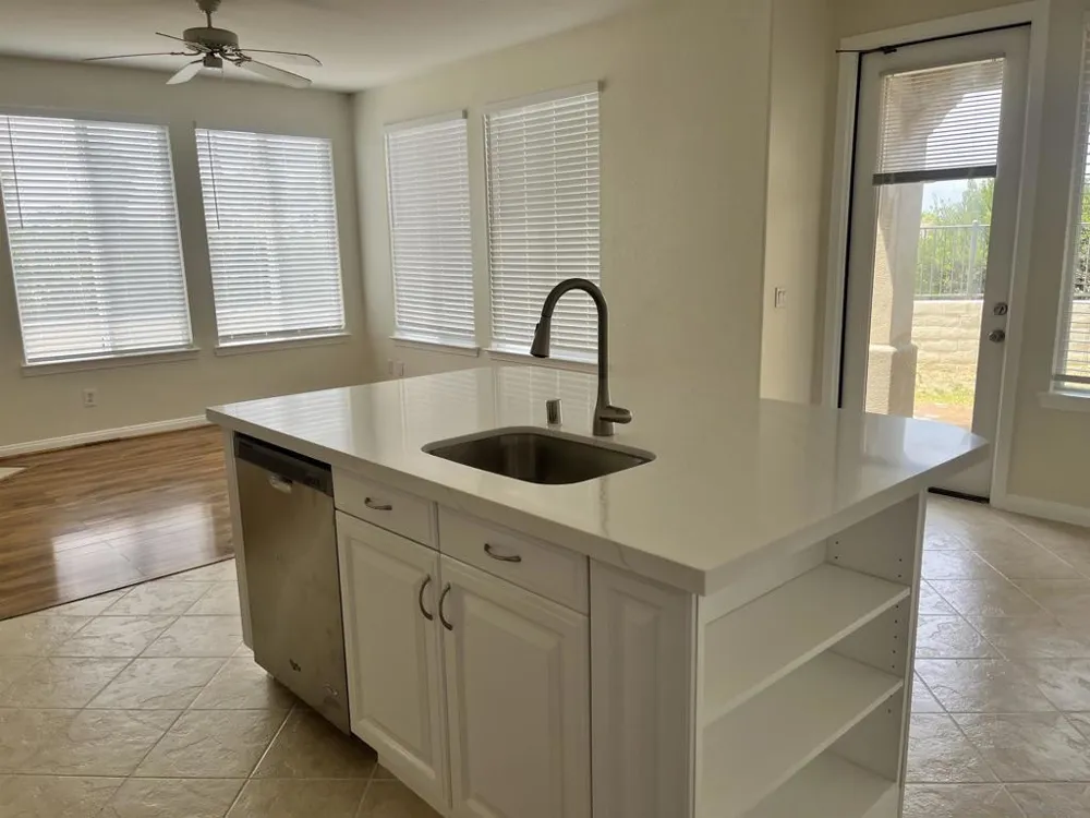 7481 Neptune Drive Carlsbad, CA 92011