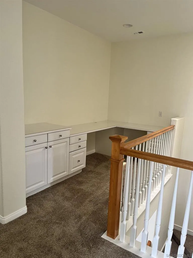 7481 Neptune Drive Carlsbad, CA 92011