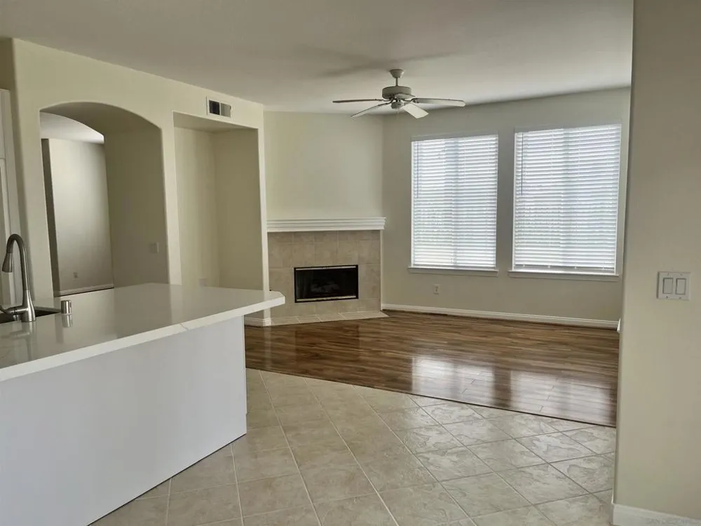 7481 Neptune Drive Carlsbad, CA 92011