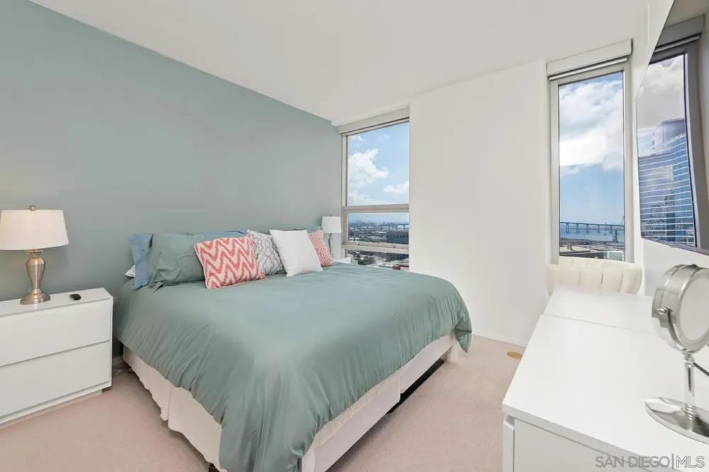 321 10Th Ave #1908 San Diego, CA 92101