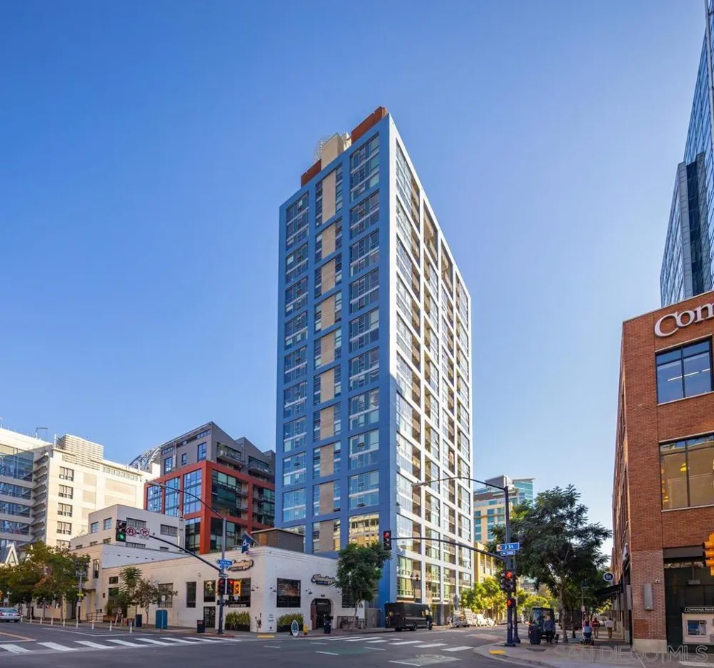 321 10Th Ave #1908 San Diego, CA 92101