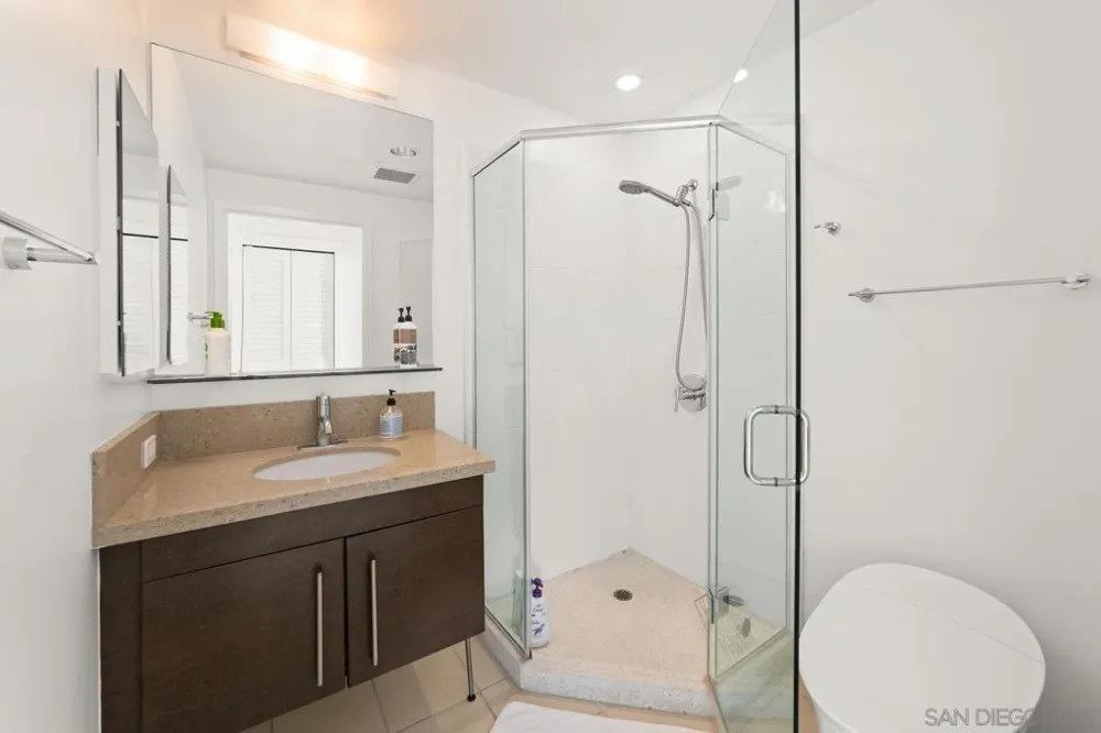 321 10Th Ave #1908 San Diego, CA 92101