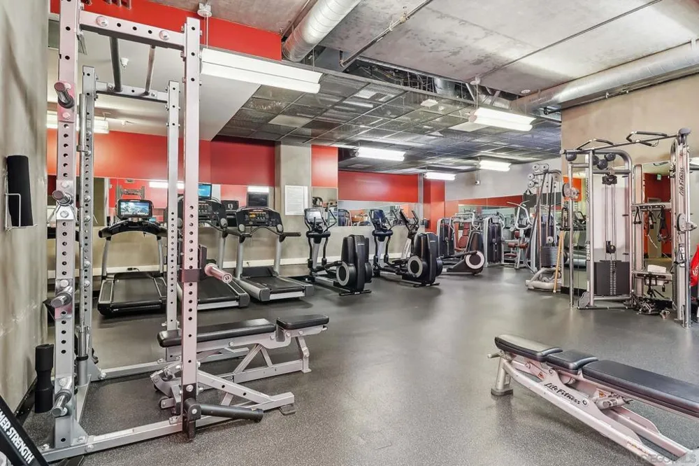 321 10Th Ave #1908 San Diego, CA 92101