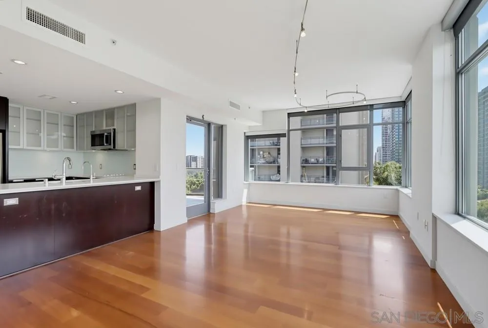 1441 9th Ave #507 San Diego, CA 92101