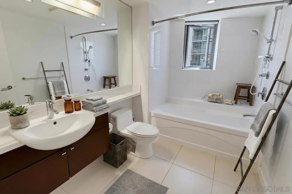 1441 9th Ave #507 San Diego, CA 92101