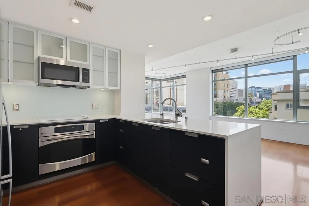 1441 9th Ave #507 San Diego, CA 92101