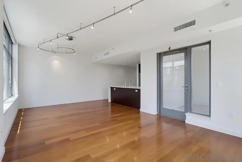 1441 9th Ave #507 San Diego, CA 92101