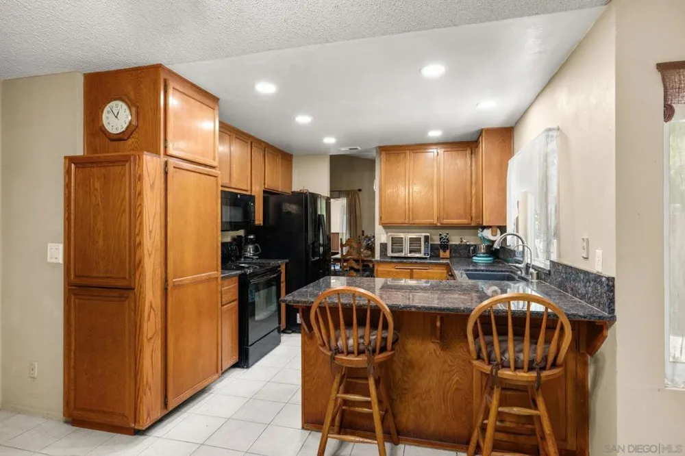 4917 Glenhaven Dr. Oceanside, CA 92056