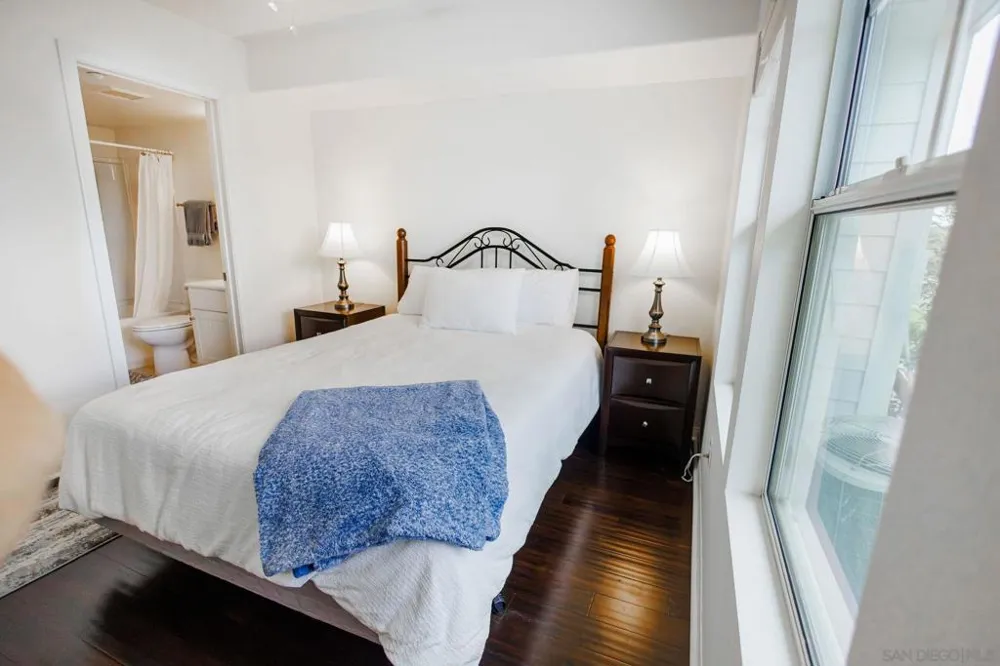 810 Harbor Cliff Way #230 Oceanside, CA 92054