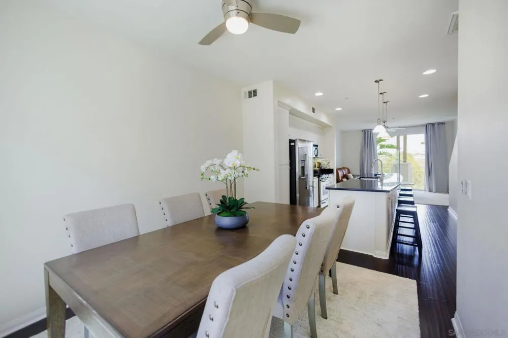 810 Harbor Cliff Way #230 Oceanside, CA 92054