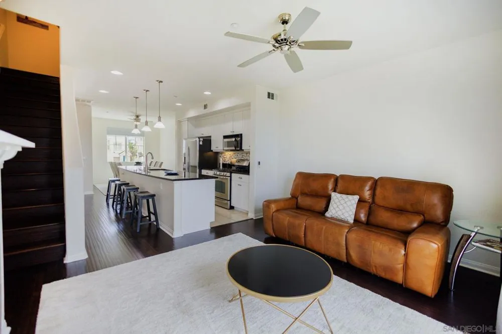 810 Harbor Cliff Way #230 Oceanside, CA 92054