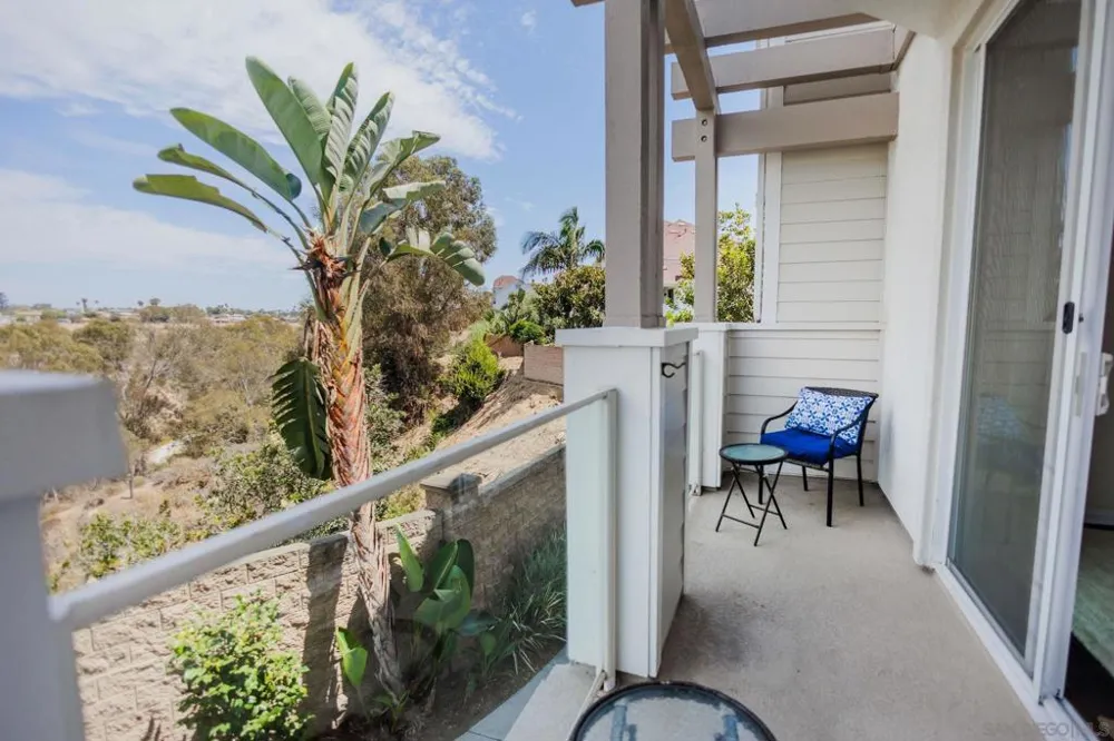 810 Harbor Cliff Way #230 Oceanside, CA 92054