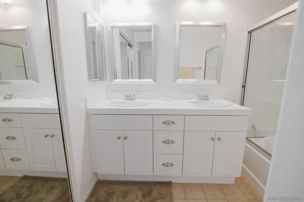 810 Harbor Cliff Way #230 Oceanside, CA 92054
