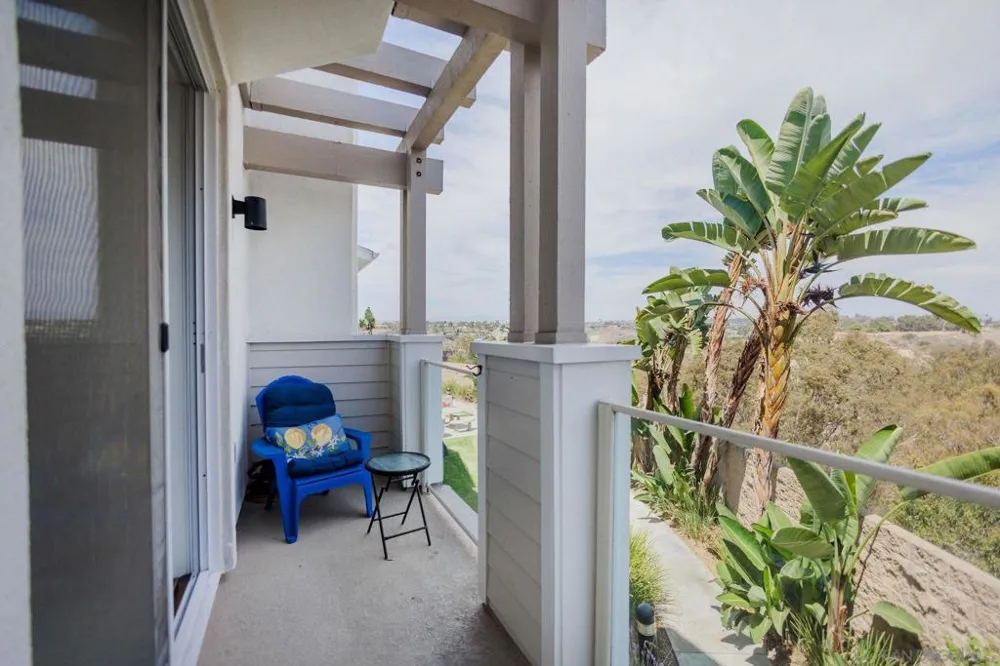 810 Harbor Cliff Way #230 Oceanside, CA 92054