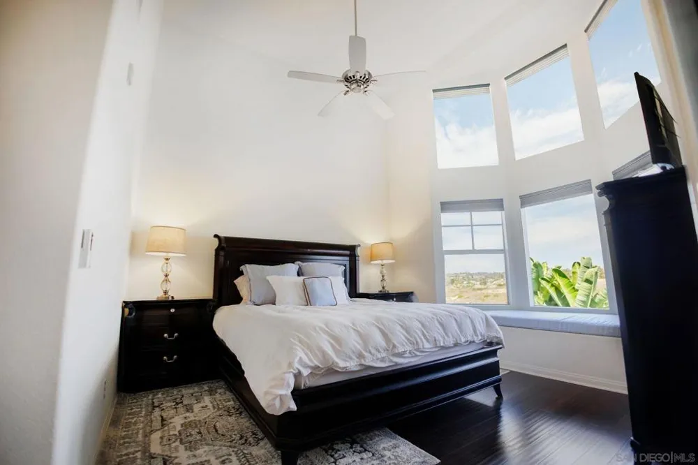 810 Harbor Cliff Way #230 Oceanside, CA 92054