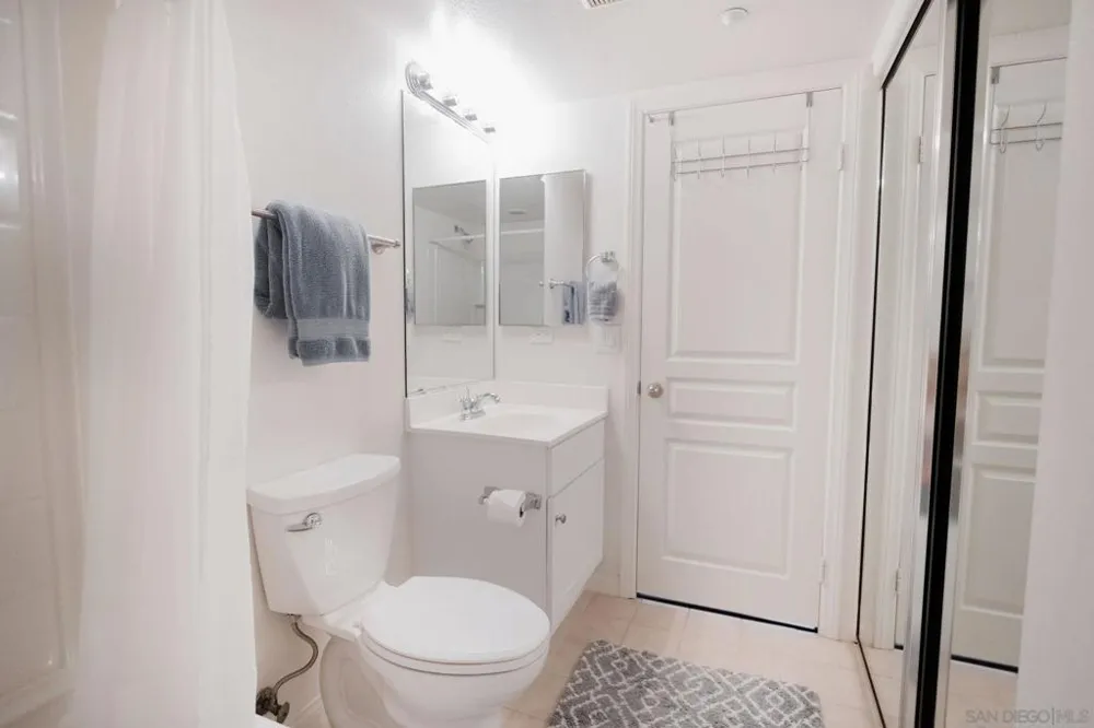 810 Harbor Cliff Way #230 Oceanside, CA 92054