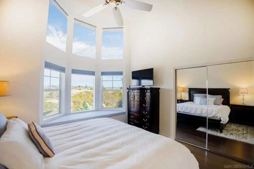 810 Harbor Cliff Way #230 Oceanside, CA 92054