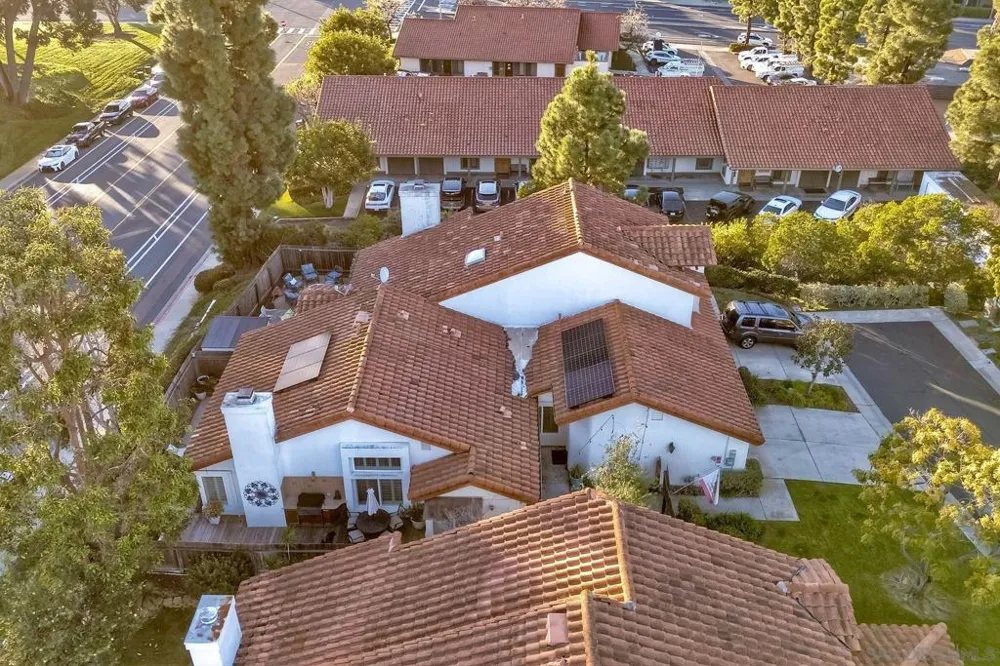 2037 Countrywood Way Encinitas, CA 92024