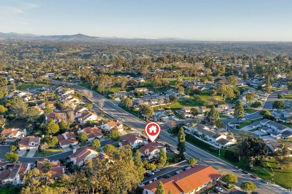 2037 Countrywood Way Encinitas, CA 92024