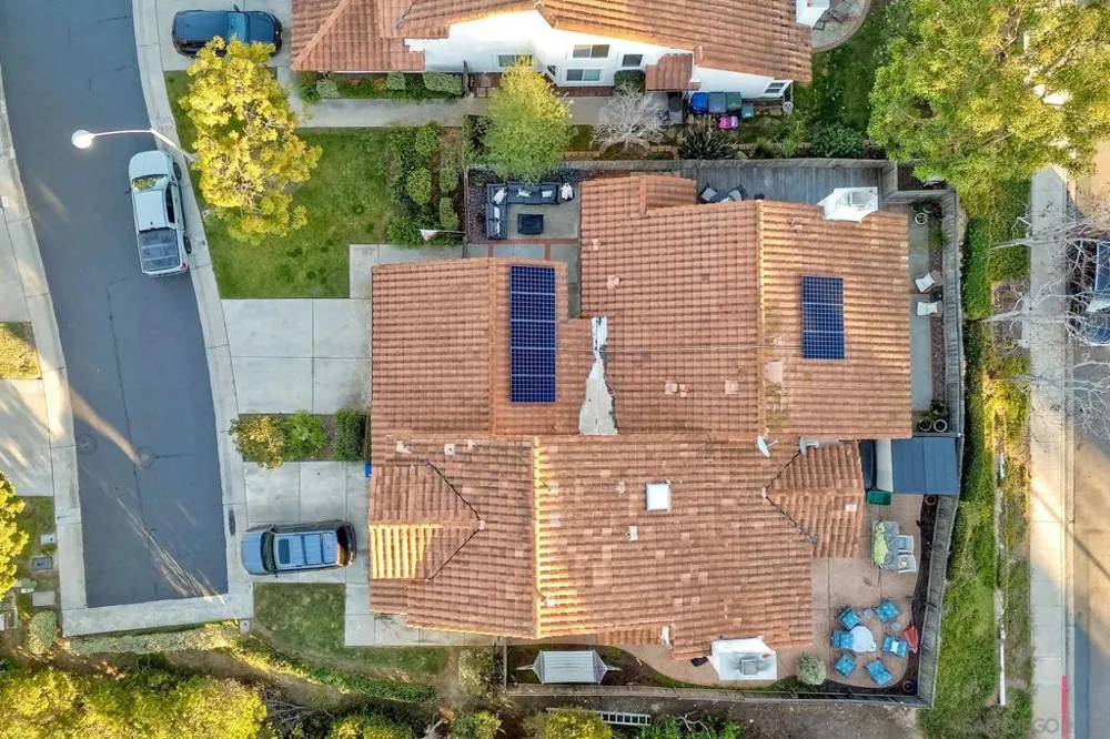 2037 Countrywood Way Encinitas, CA 92024