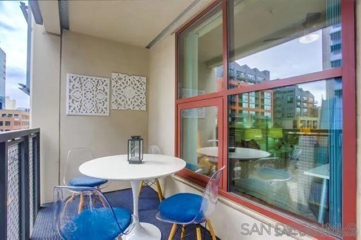 1150 J St #418 San Diego, CA 92101