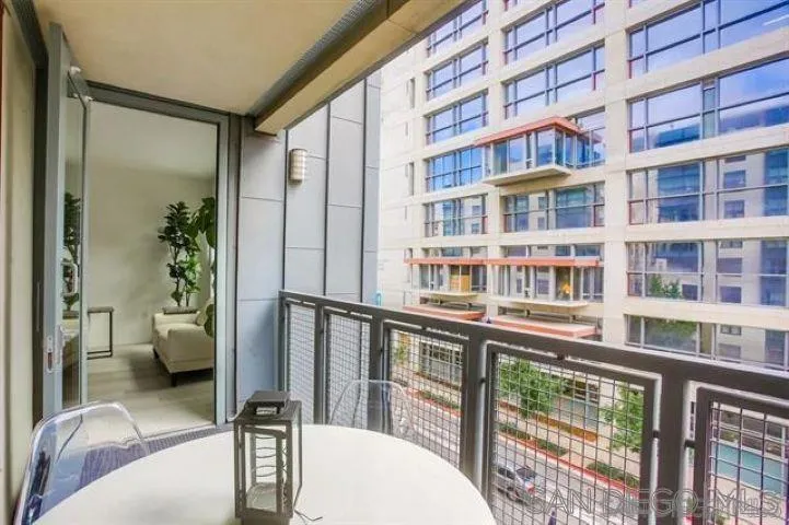 1150 J St #418 San Diego, CA 92101