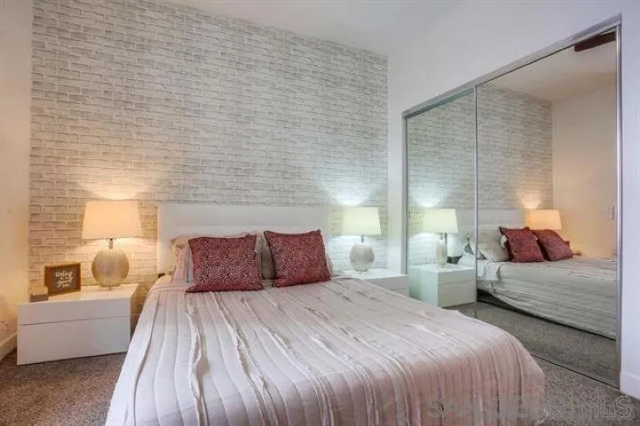 1150 J St #418 San Diego, CA 92101