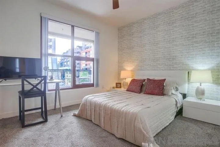 1150 J St #418 San Diego, CA 92101