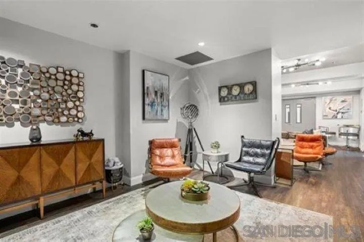 1150 J St #418 San Diego, CA 92101
