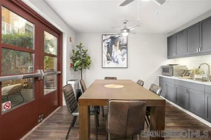 1150 J St #418 San Diego, CA 92101