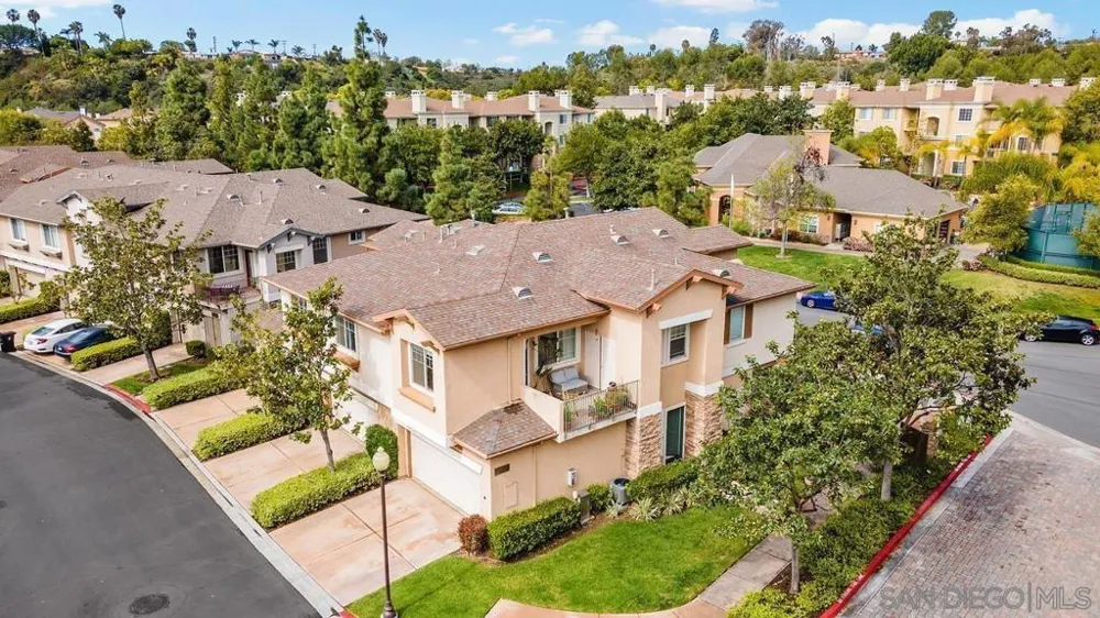 9607 W Canyon Ter #1 San Diego, CA 92123