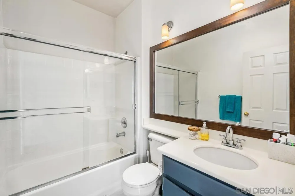 9607 W Canyon Ter #1 San Diego, CA 92123