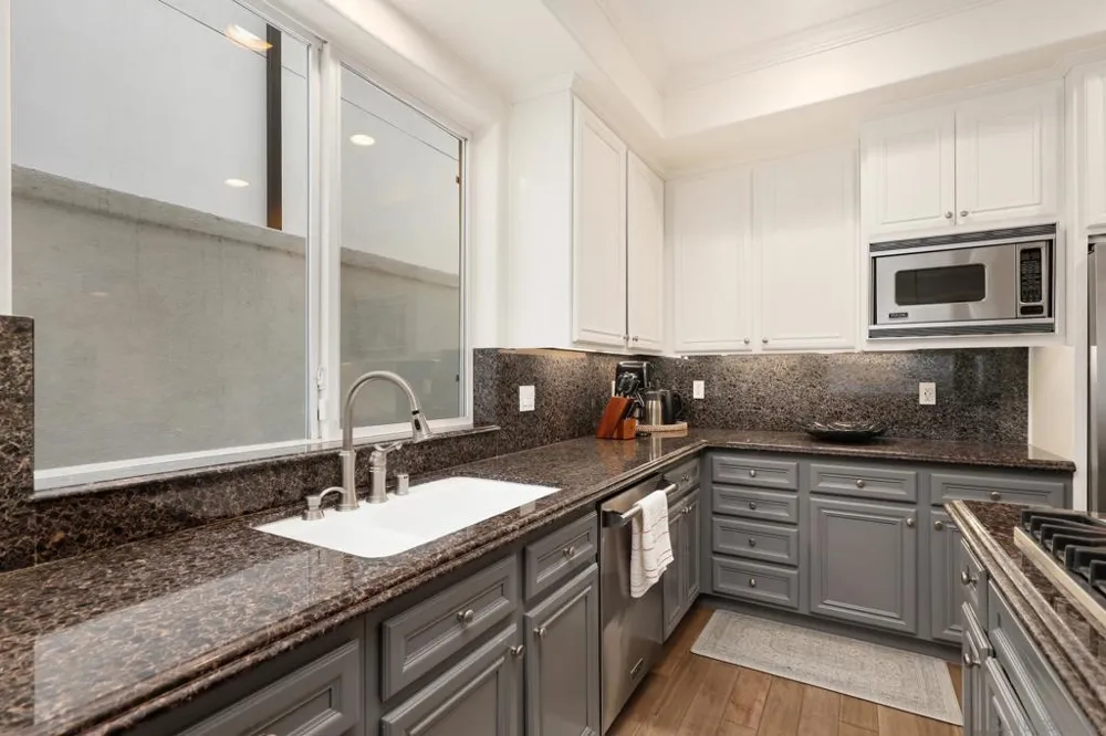 206 2Nd Huntington Beach, CA 92648