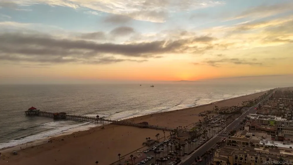 206 2Nd Huntington Beach, CA 92648