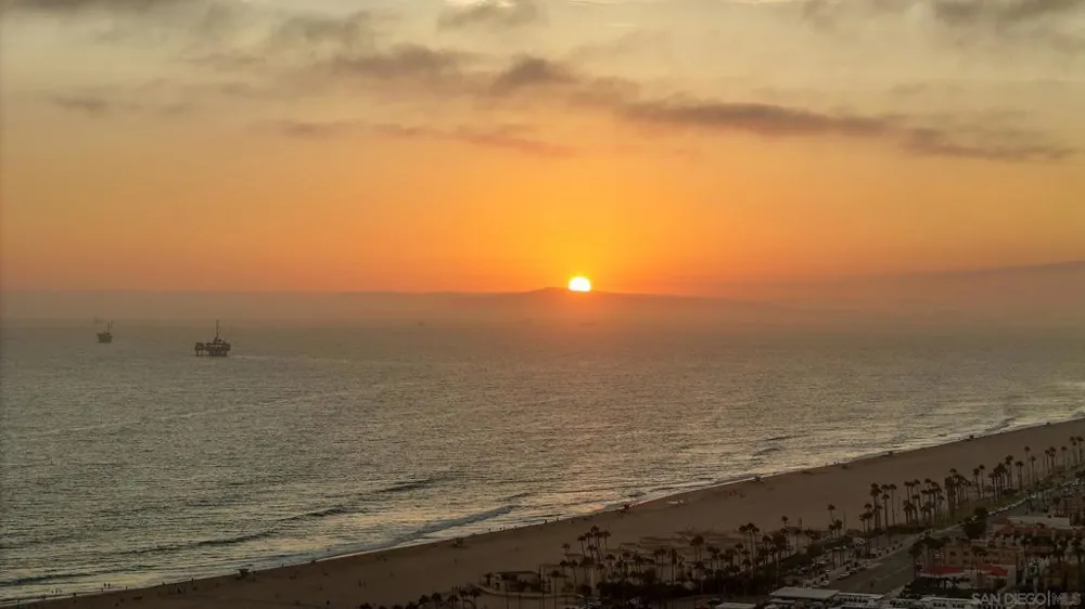 206 2Nd Huntington Beach, CA 92648