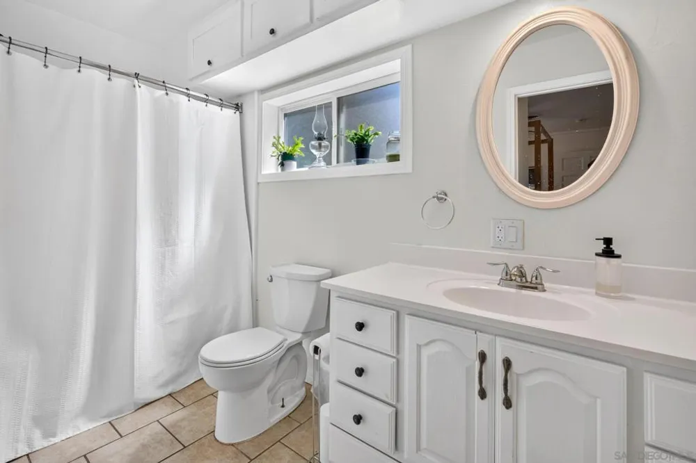 13422 Standish Dr Poway, CA 92064