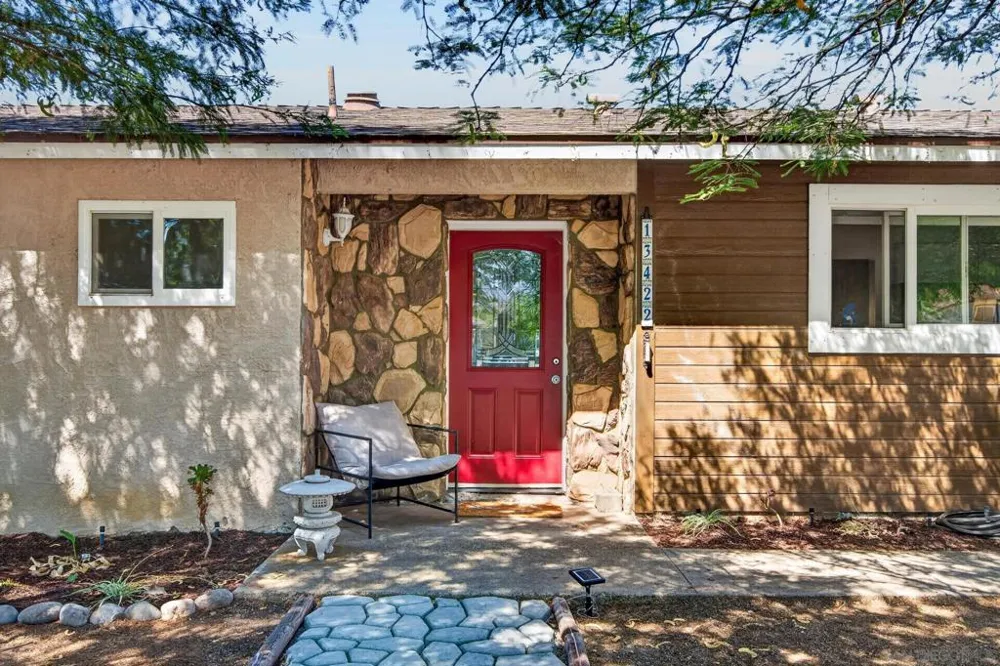 13422 Standish Dr Poway, CA 92064