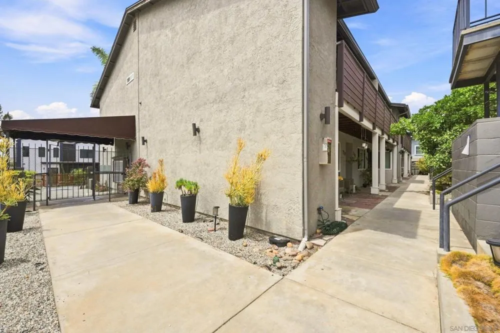 3649 Louisiana #104 San Diego, CA 92104