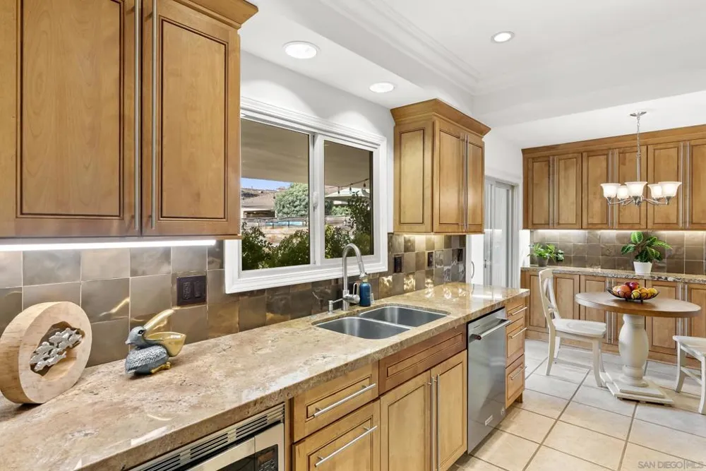 129 Cancha De Golf Rancho Santa Fe, CA 92091