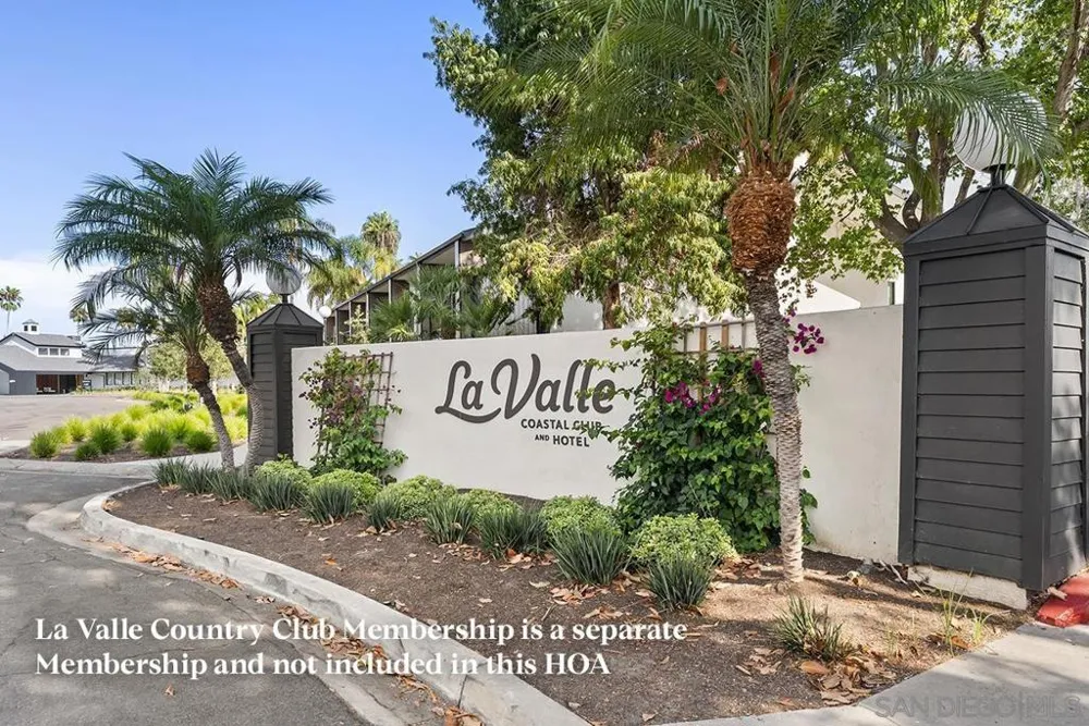 129 Cancha De Golf Rancho Santa Fe, CA 92091
