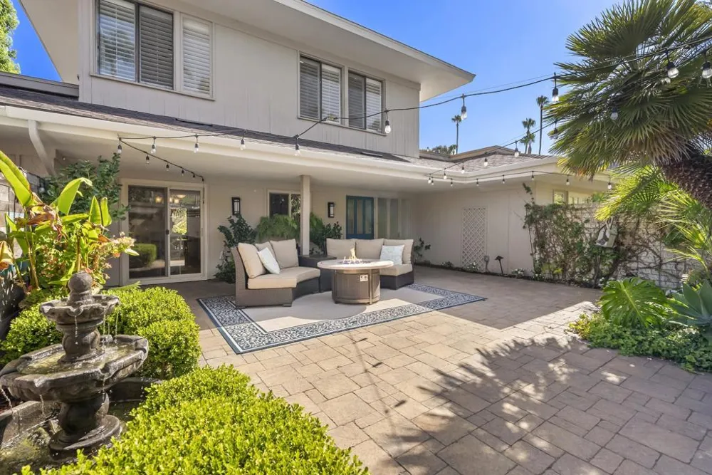 129 Cancha De Golf Rancho Santa Fe, CA 92091