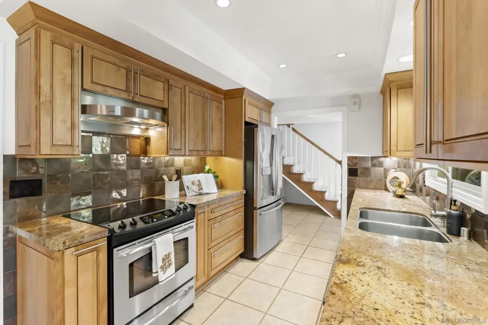 129 Cancha De Golf Rancho Santa Fe, CA 92091
