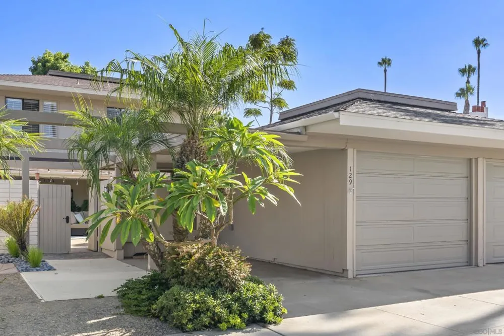 129 Cancha De Golf Rancho Santa Fe, CA 92091