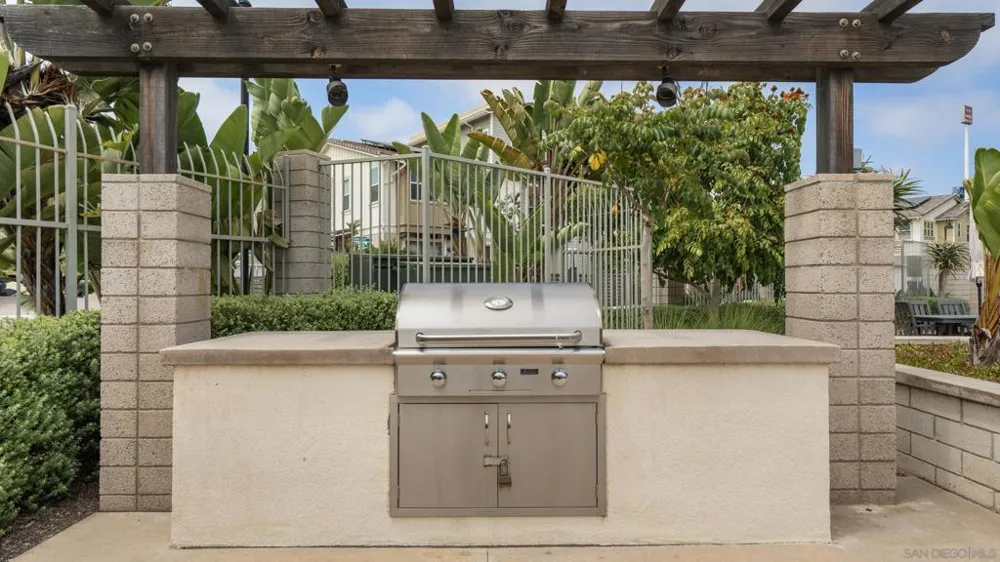 1103 Plumeria Way Oceanside, CA 92054