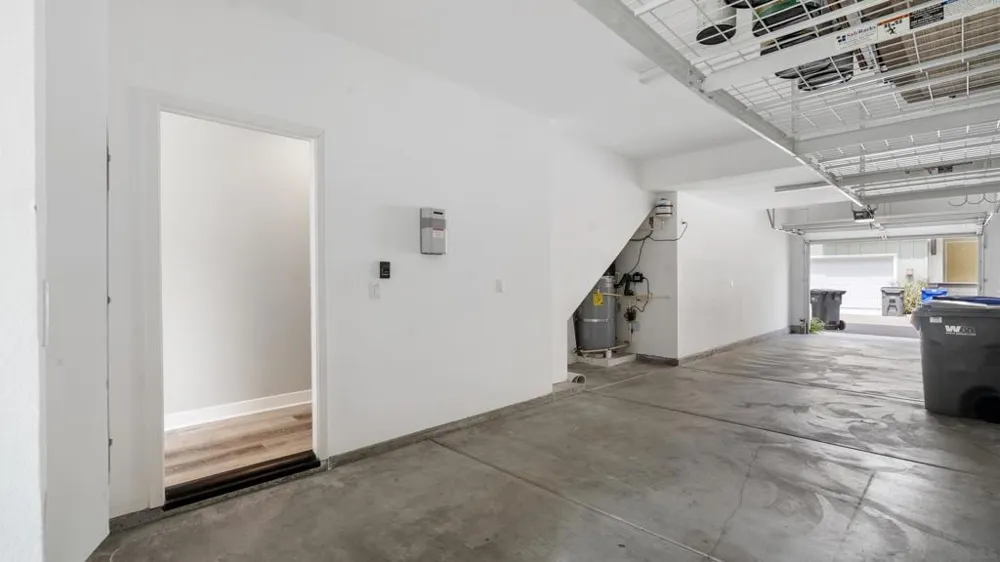1103 Plumeria Way Oceanside, CA 92054