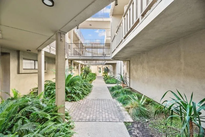 5170 Clairemont Mesa Blvd #9 San Diego, CA 92117