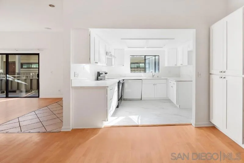 5170 Clairemont Mesa Blvd #9 San Diego, CA 92117