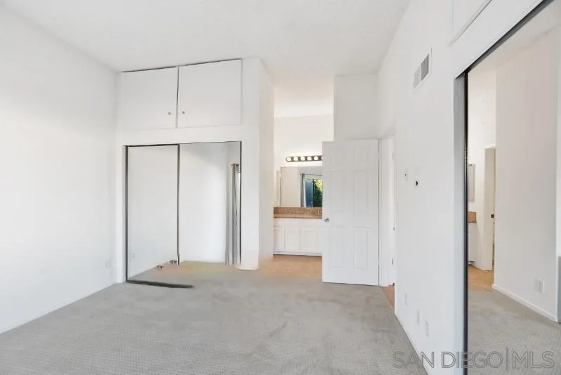 5170 Clairemont Mesa Blvd #9 San Diego, CA 92117