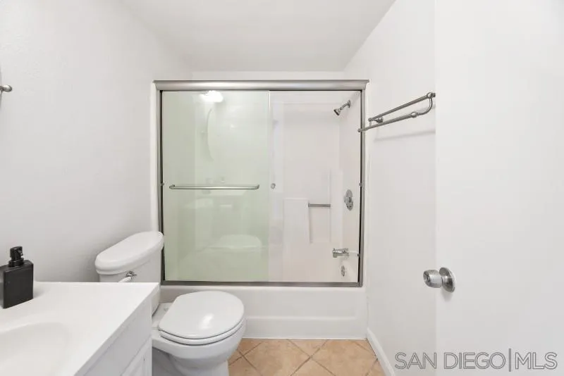 5170 Clairemont Mesa Blvd #9 San Diego, CA 92117
