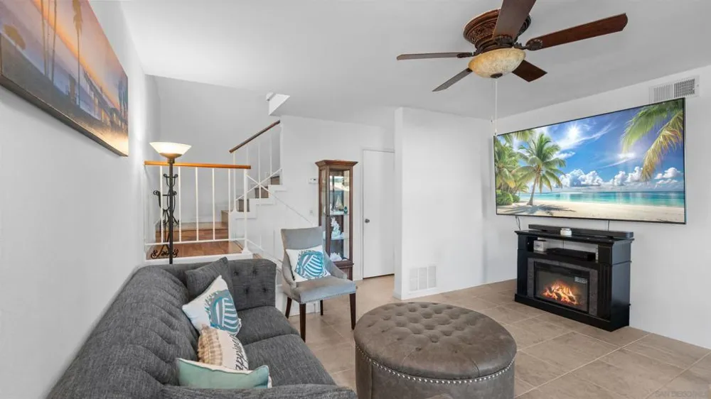 723 Paradise Cove Way Oceanside, CA 92058